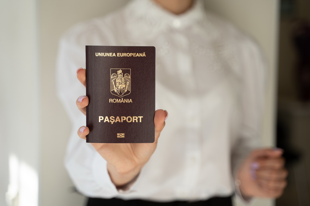 Оформление румынского паспорта с Europriority